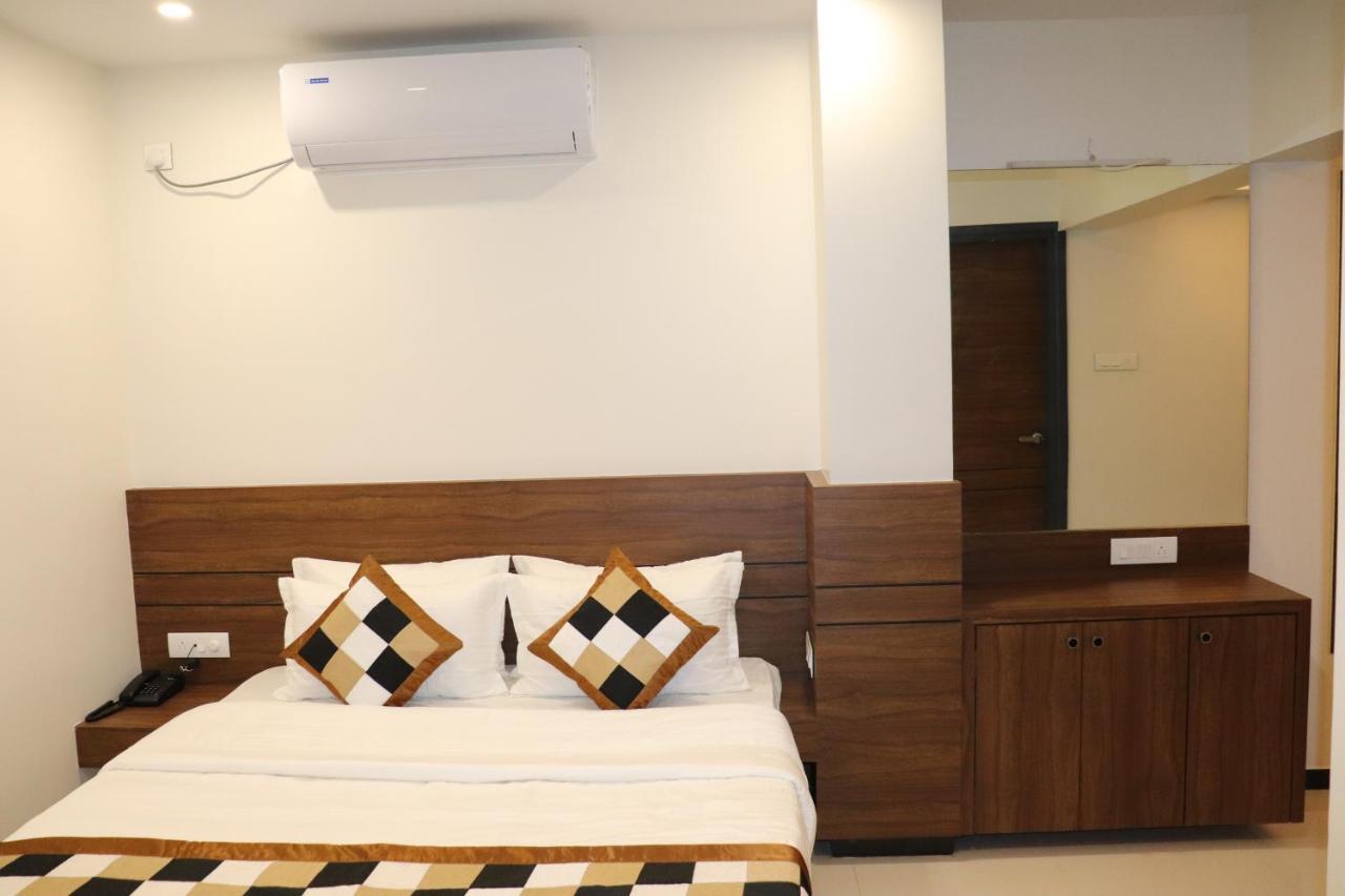 Hotel City Point Phalodi  Zewnętrze zdjęcie