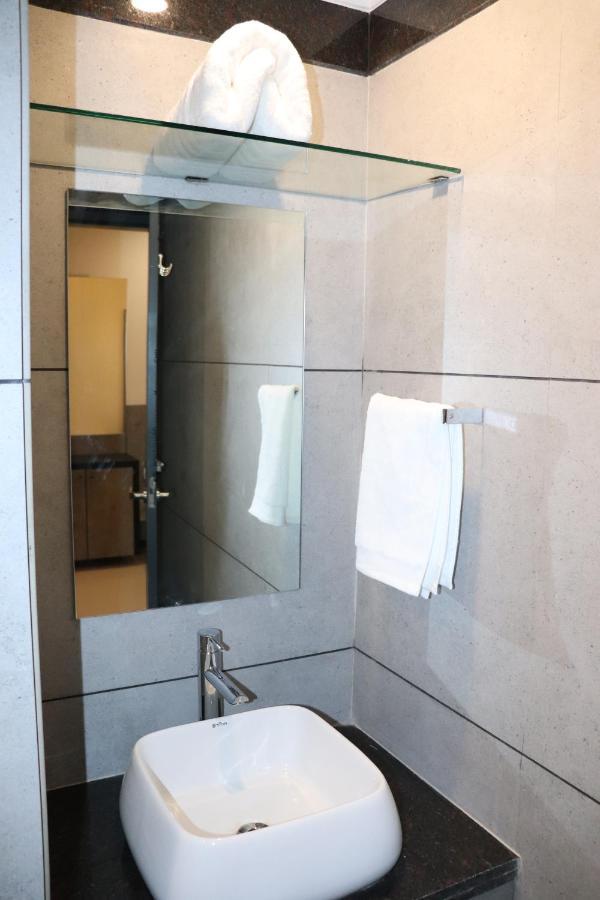 Hotel City Point Phalodi  Zewnętrze zdjęcie