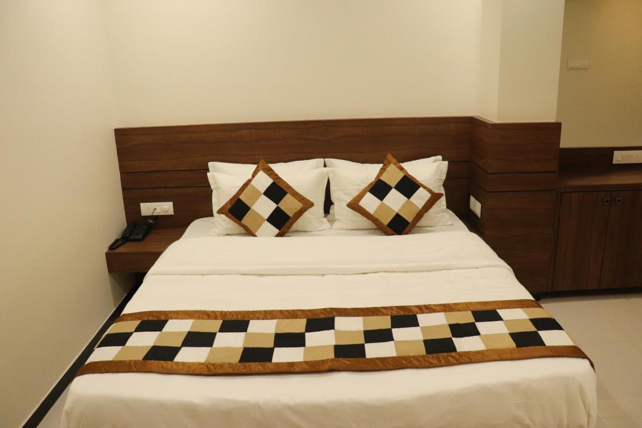 Hotel City Point Phalodi  Zewnętrze zdjęcie