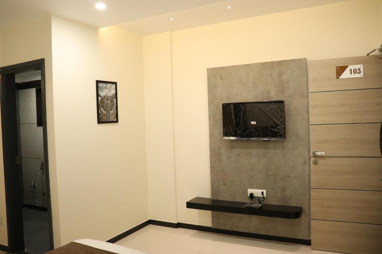Hotel City Point Phalodi  Zewnętrze zdjęcie